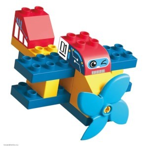Детский конструктор с крупными блоками Самолет Funky Toys FT0822555