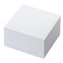 Блок для записей BRAUBERG проклеенный куб 8х8х4 белый белизна 90-92% 121543
