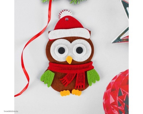 Ёлочная игрушка из фетра Сова в новогодней шапочке Ёлочная игрушка из фетра Сова в новогодней шапочке