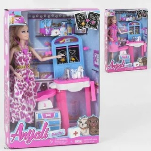 Кукла с аксессуарами